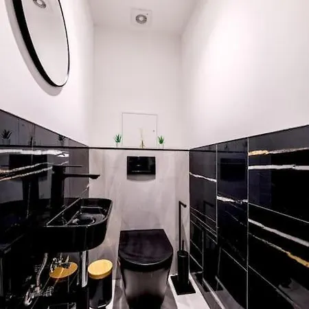 Stadium - Free Parking * Boedapest